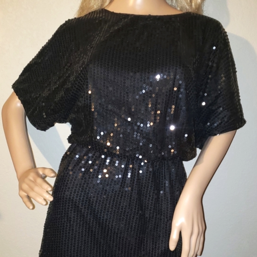 🔥Black Sequin Dress | Sz M - Picture 2 of 3